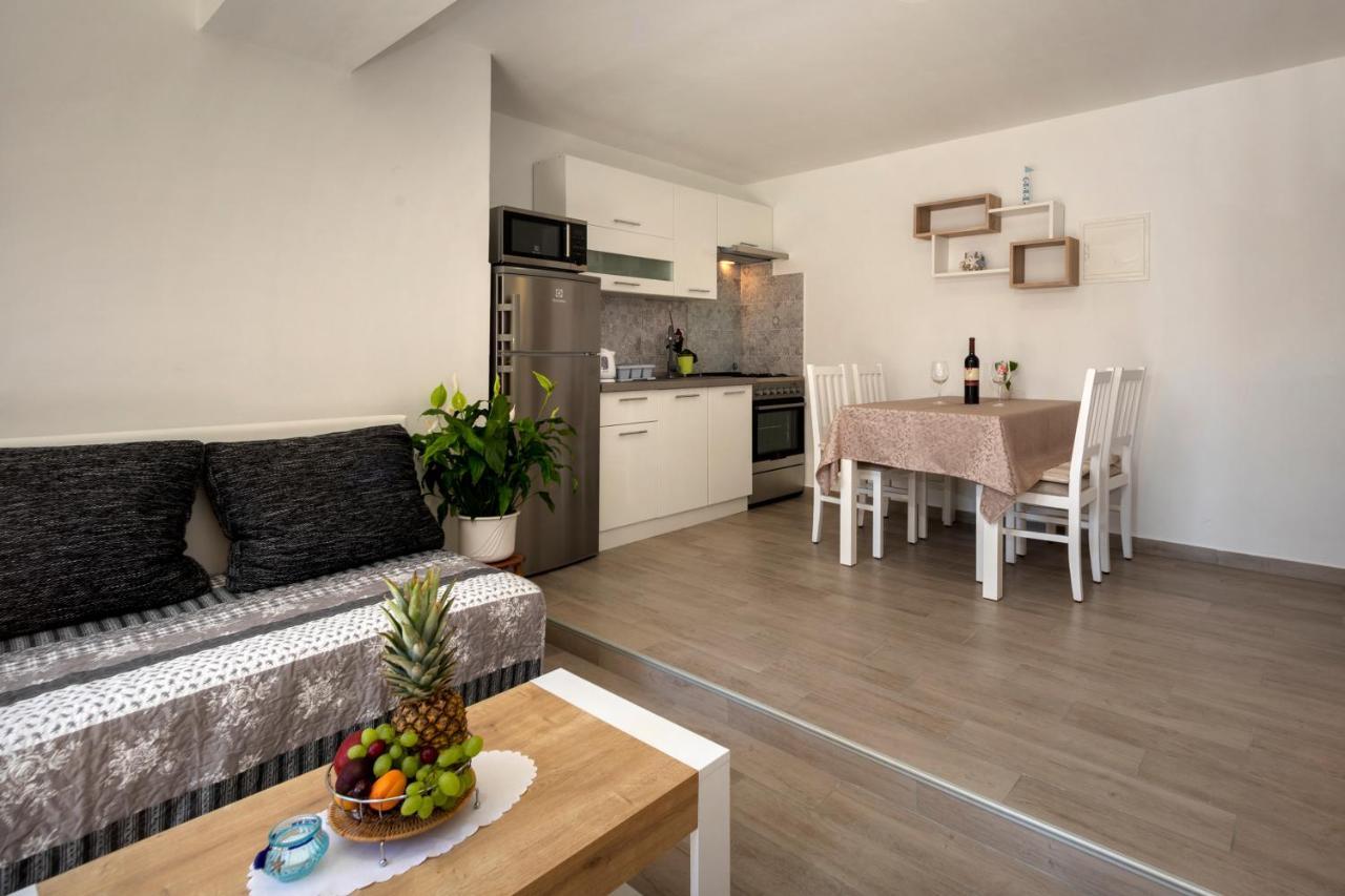 Apartment Rafael