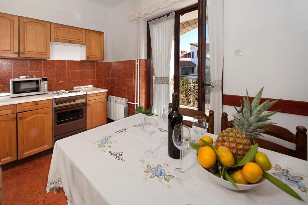 Apartment Rafael